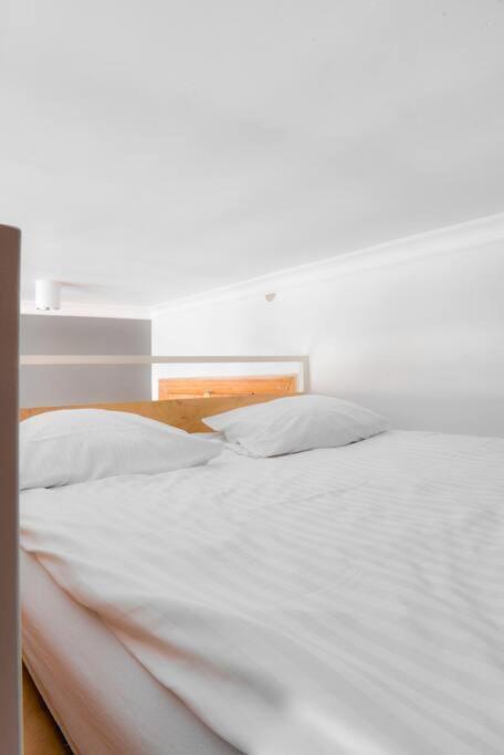 Rynek Stare Miasto Apartment 4 - Klima Netflix Breslavia Exterior foto